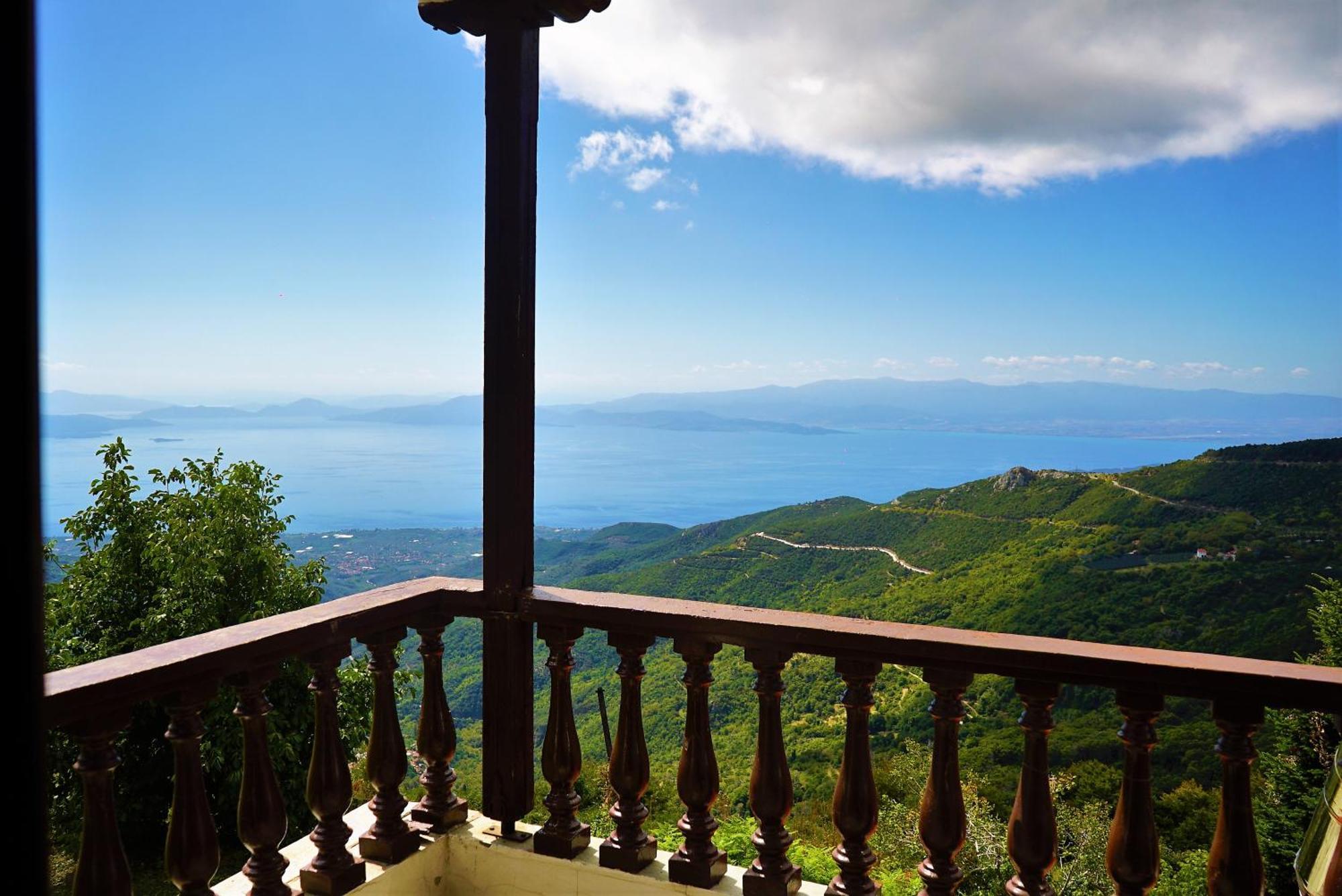 Chania Hotel 3*